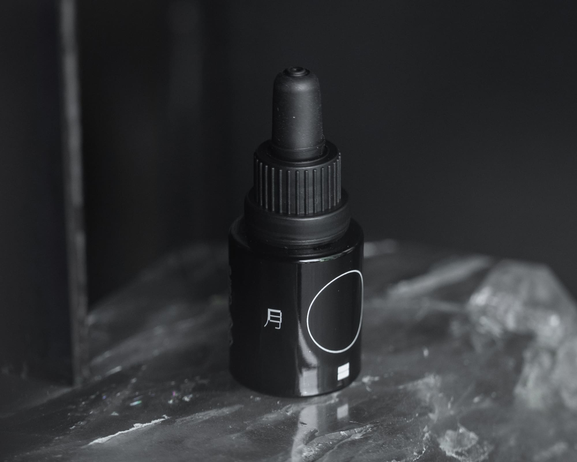 15ml Bottle - Hakudo Moon Essence perfume Shack Palace