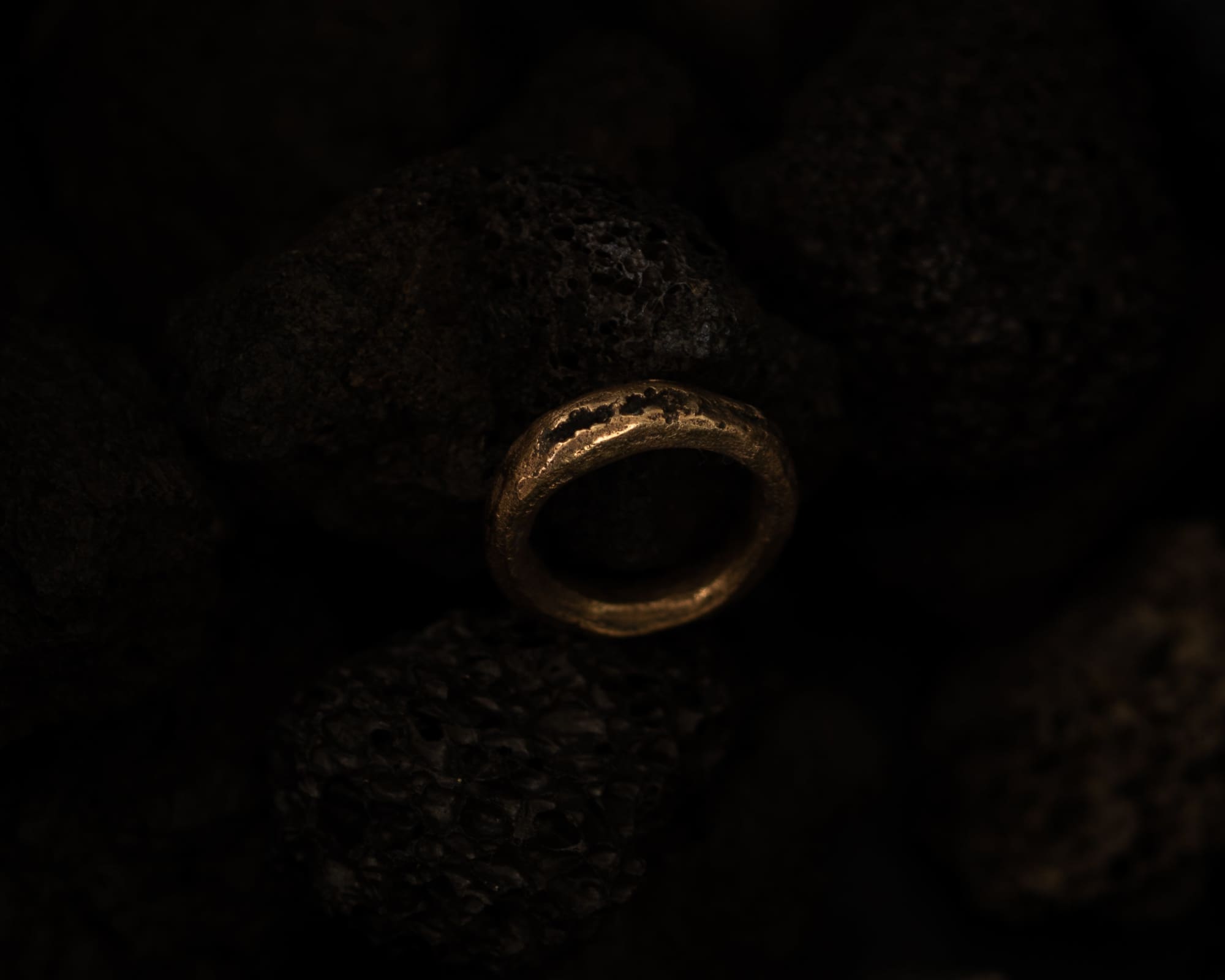 US 5 (15.7mm inside diameter) / P1 - Poiesis Ring Shack Palace