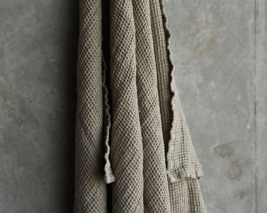 Waffle Linen Bath Sheet - Shackpalace Rituals